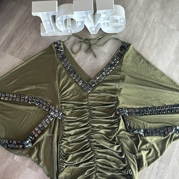 NWT Bebe Holiday Dress - Picture 2 of 4